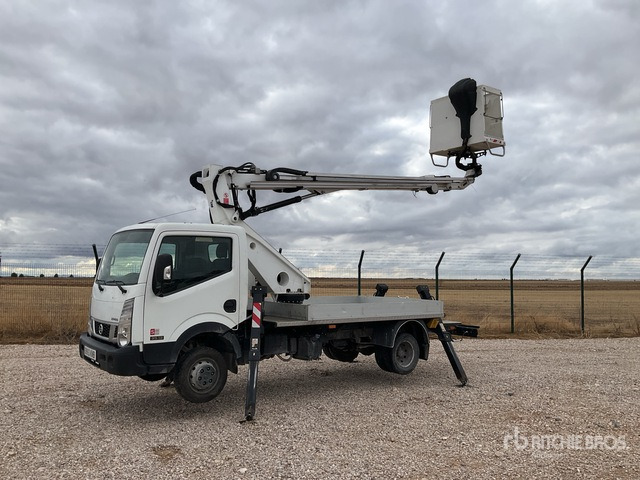 2018 Nissan NT400 35.13 2018 Oil&Steel Scorpion 1812 18 ... Bucket Truck - Billift: bilde 1 2018 Nissan NT400 35.13 2018 Oil&Steel Scorpion 1812 18 ... Bucket Truck - Billift: bilde 1