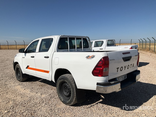 2020 Toyota Hilux 4x4 Crew Cab Pickup - Pickup: bilde 3 2020 Toyota Hilux 4x4 Crew Cab Pickup - Pickup: bilde 3