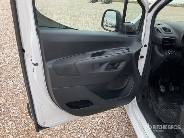 2021 Opel Combo Life Passenger Van - Minibuss, Persontransport: bilde 4 2021 Opel Combo Life Passenger Van - Minibuss, Persontransport: bilde 4