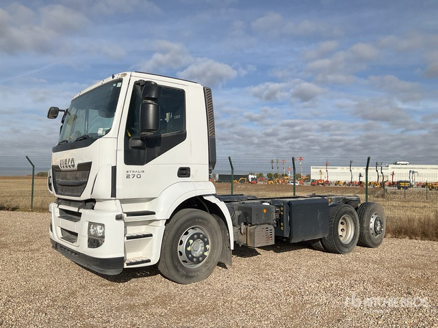2013 Iveco AD260S27Y 6x2 Cab and Chassis - Annet utstyr: bilde 1 2013 Iveco AD260S27Y 6x2 Cab and Chassis - Annet utstyr: bilde 1
