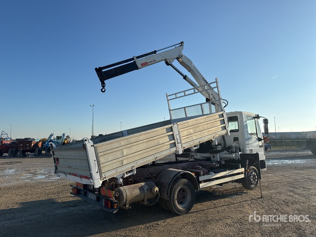 2002 Iveco Eurocargo 110EL18 Bonfiglioli P7200L 1980 kg on 4x2 Dump Truck with Crane - Tippbil: bilde 4 2002 Iveco Eurocargo 110EL18 Bonfiglioli P7200L 1980 kg on 4x2 Dump Truck with Crane - Tippbil: bilde 4