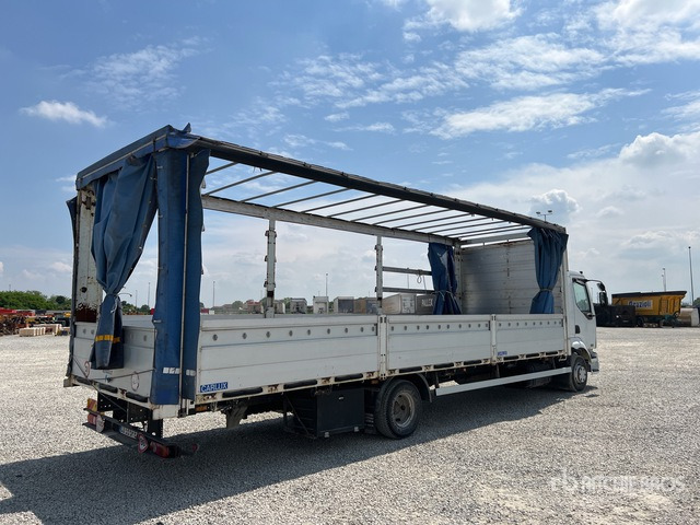 2002 Renault Midlum 4x2 Curtain Side Truck - Beitepusser/ Kantklipper: bilde 3 2002 Renault Midlum 4x2 Curtain Side Truck - Beitepusser/ Kantklipper: bilde 3
