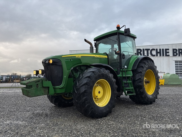 2004 John Deere 8520 4WD Tractor - Traktor: bilde 1 2004 John Deere 8520 4WD Tractor - Traktor: bilde 1