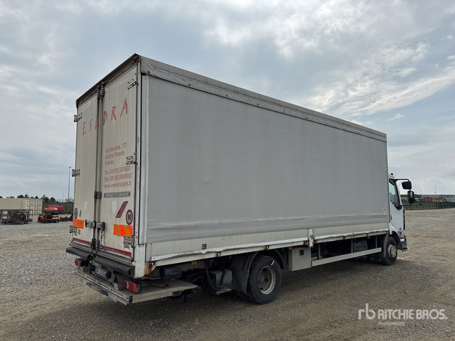 2006 Renault Midlum 220DCI 4x2 Curtain Side Truck - Kapellbil: bilde 4 2006 Renault Midlum 220DCI 4x2 Curtain Side Truck - Kapellbil: bilde 4