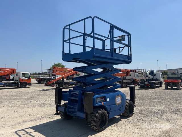 2007 Haulotte Compact 12DX D Scissor Lift - Sakselift: bilde 3 2007 Haulotte Compact 12DX D Scissor Lift - Sakselift: bilde 3