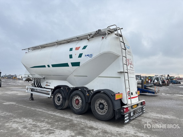 2010 Ompes Trailer CM 40 04 40 m3 Tri/A Cement Silo Trailer - Bulktrailer: bilde 2 2010 Ompes Trailer CM 40 04 40 m3 Tri/A Cement Silo Trailer - Bulktrailer: bilde 2