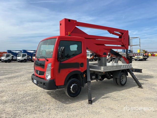 2011 Renault Maxity 2011 Socage DA320 20 m on Bucket Truck - Billift: bilde 1 2011 Renault Maxity 2011 Socage DA320 20 m on Bucket Truck - Billift: bilde 1