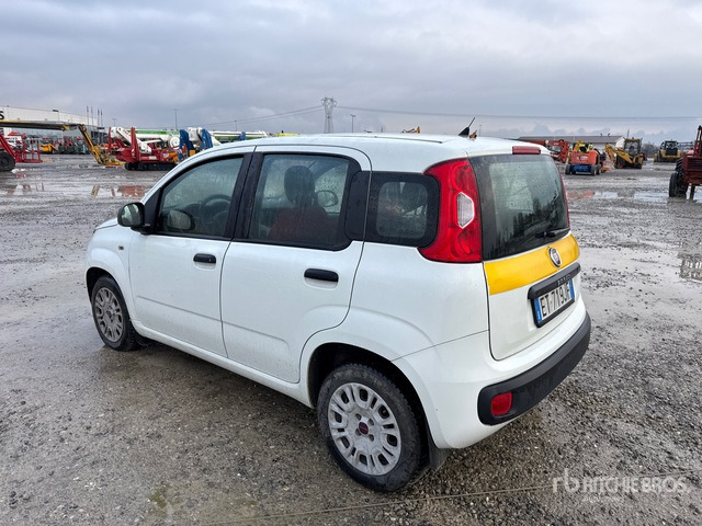 2013 Fiat Panda Automobile - Personenbil: bilde 2 2013 Fiat Panda Automobile - Personenbil: bilde 2