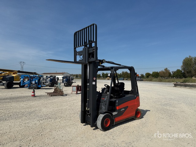 2013 Linde E25L-01 2500 kg Electric Forklift - El-truck: bilde 2 2013 Linde E25L-01 2500 kg Electric Forklift - El-truck: bilde 2