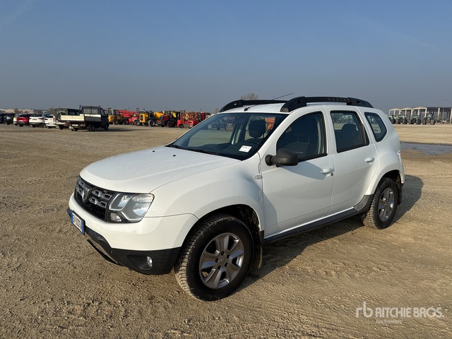2014 Dacia Duster 4WD SUV - SUV: bilde 1 2014 Dacia Duster 4WD SUV - SUV: bilde 1