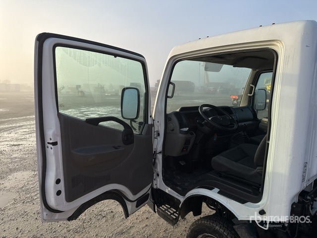 2014 Nissan 2014 Socage DA324 24 m on Bucket Truck - Billift: bilde 4 2014 Nissan 2014 Socage DA324 24 m on Bucket Truck - Billift: bilde 4