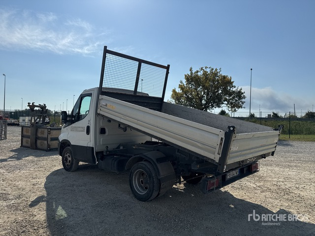 2015 Iveco Daily 35-110 Autocarro ribaltabile: carichi leggeri - Varebil med tipp: bilde 4 2015 Iveco Daily 35-110 Autocarro ribaltabile: carichi leggeri - Varebil med tipp: bilde 4