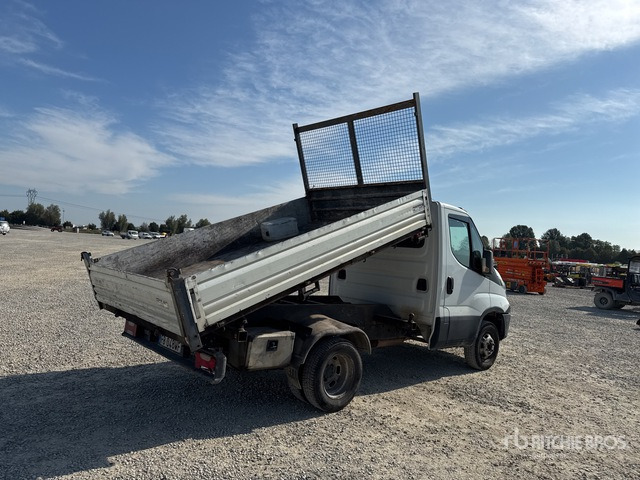 2015 Iveco Daily 35-110 Autocarro ribaltabile: carichi leggeri - Varebil med tipp: bilde 3 2015 Iveco Daily 35-110 Autocarro ribaltabile: carichi leggeri - Varebil med tipp: bilde 3