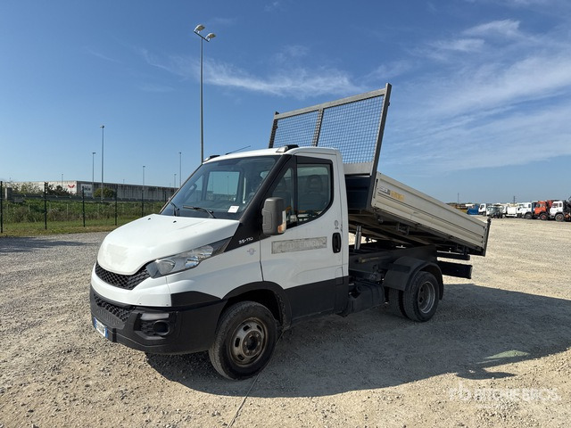 2015 Iveco Daily 35-110 Autocarro ribaltabile: carichi leggeri - Varebil med tipp: bilde 1 2015 Iveco Daily 35-110 Autocarro ribaltabile: carichi leggeri - Varebil med tipp: bilde 1