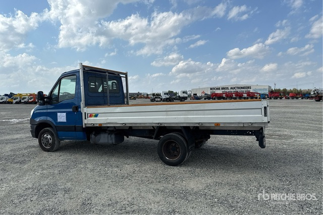 2015 Iveco Daily 35C11 Autocarro cassone fisso - Varebil med plan: bilde 1 2015 Iveco Daily 35C11 Autocarro cassone fisso - Varebil med plan: bilde 1