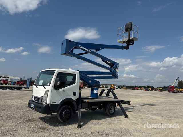 2015 Nissan Cabstar 35.12 2015 Socage DA320 20 m on Bucket Truck - Billift: bilde 2 2015 Nissan Cabstar 35.12 2015 Socage DA320 20 m on Bucket Truck - Billift: bilde 2