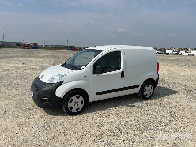 2016 Fiat Fiorino 1.3 MJT SX 16v Van Truck - Små varebil: bilde 3 2016 Fiat Fiorino 1.3 MJT SX 16v Van Truck - Små varebil: bilde 3