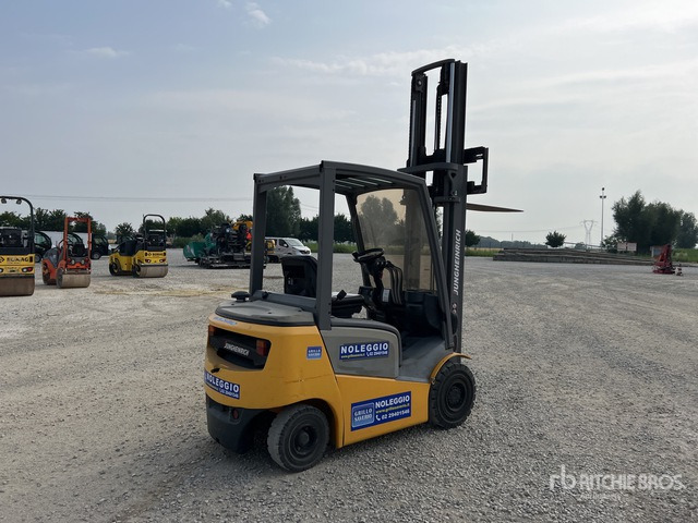 2016 Jungheinrich DFG320 2000 kg Forklift - Gaffeltruck: bilde 4 2016 Jungheinrich DFG320 2000 kg Forklift - Gaffeltruck: bilde 4