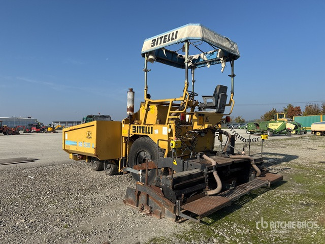 Bitelli BB30 Asphalt Paver - Asfaltutlegger: bilde 2 Bitelli BB30 Asphalt Paver - Asfaltutlegger: bilde 2