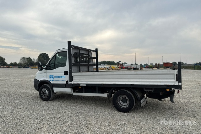 Iveco Daily 65C15 Autocarro cassone fisso - Varebil med plan: bilde 1 Iveco Daily 65C15 Autocarro cassone fisso - Varebil med plan: bilde 1