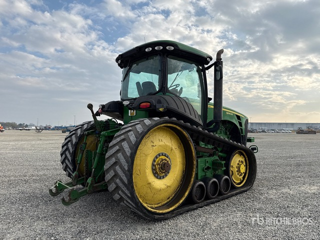 John Deere 8320RT Track Tractor - Beltetraktor: bilde 3 John Deere 8320RT Track Tractor - Beltetraktor: bilde 3