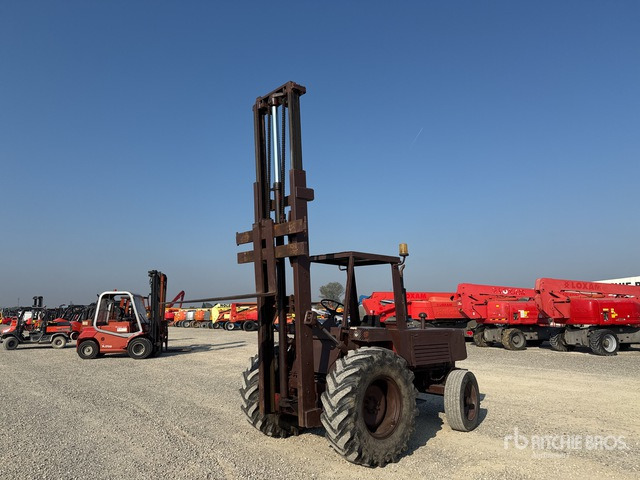 Manitou MB25G Carrello elevatore fuoristrada - Terrenggående gaffeltruck: bilde 2 Manitou MB25G Carrello elevatore fuoristrada - Terrenggående gaffeltruck: bilde 2
