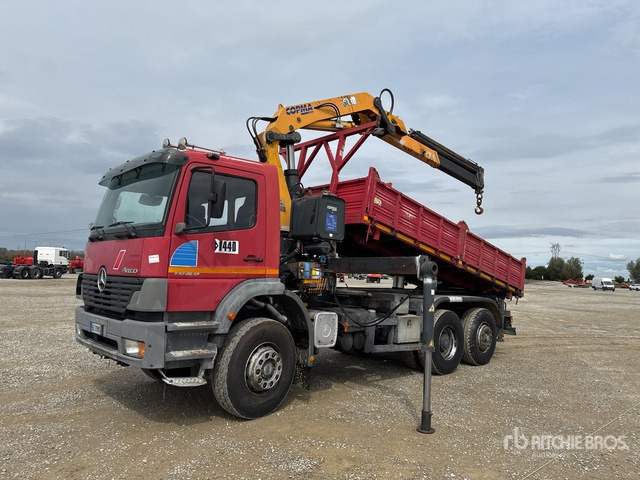 Mercedes-Benz Atego 1828 Autocarro ribaltabile con gru - Tippbil, Kranbil: bilde 1 Mercedes-Benz Atego 1828 Autocarro ribaltabile con gru - Tippbil, Kranbil: bilde 1