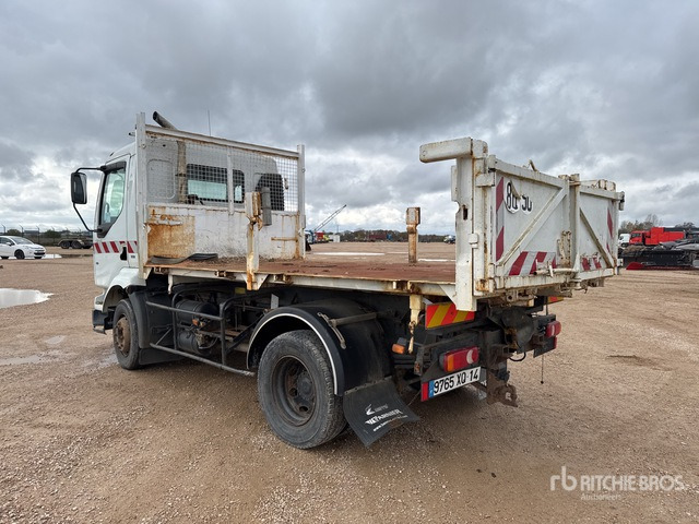 2001 Renault Midlum 180 4x2 Camion Benne 4x2 (Inoperable) S/A Dump Truck - Tippbil: bilde 2 2001 Renault Midlum 180 4x2 Camion Benne 4x2 (Inoperable) S/A Dump Truck - Tippbil: bilde 2
