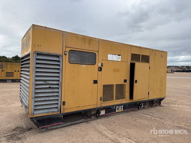 2004 Cat 800F 725 kVA Containerized Stand-By ... Generator Set - Elektrisk generator: bilde 2 2004 Cat 800F 725 kVA Containerized Stand-By ... Generator Set - Elektrisk generator: bilde 2