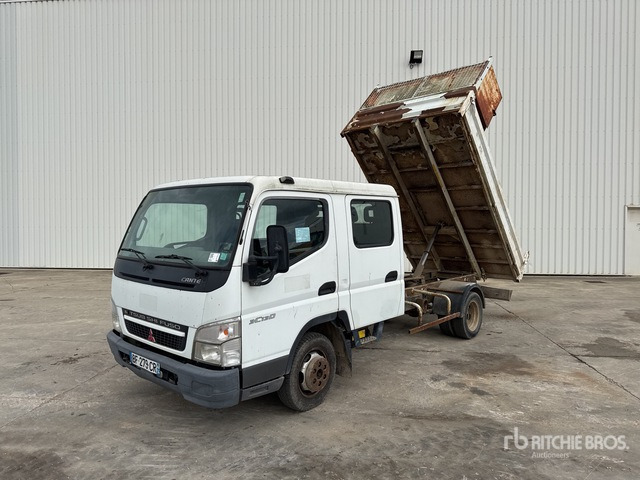 2007 Mitsubishi Canter 3C13D 4x2 Camion Benne (Inoperable) Dump Truck: Light Duty - Tippbil: bilde 3 2007 Mitsubishi Canter 3C13D 4x2 Camion Benne (Inoperable) Dump Truck: Light Duty - Tippbil: bilde 3