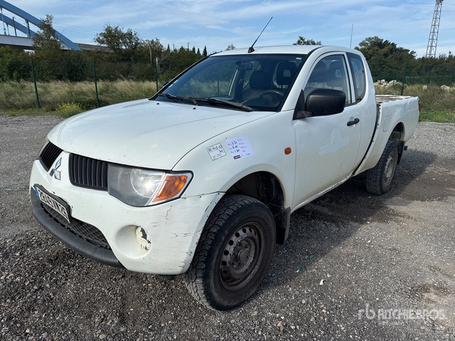 2007 Mitsubishi L200 4x4 Pickup - Pickup: bilde 1 2007 Mitsubishi L200 4x4 Pickup - Pickup: bilde 1