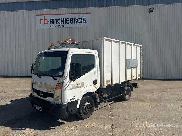 2007 Nissan Cabstar 35.11 4x2 Camion Benne Dump Truck: Light Duty - Tippbil: bilde 2 2007 Nissan Cabstar 35.11 4x2 Camion Benne Dump Truck: Light Duty - Tippbil: bilde 2