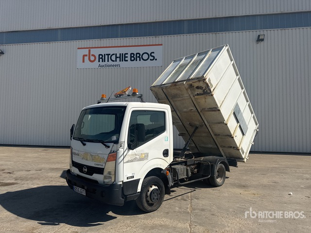 2007 Nissan Cabstar 35.11 4x2 Camion Benne Dump Truck: Light Duty - Tippbil: bilde 3 2007 Nissan Cabstar 35.11 4x2 Camion Benne Dump Truck: Light Duty - Tippbil: bilde 3