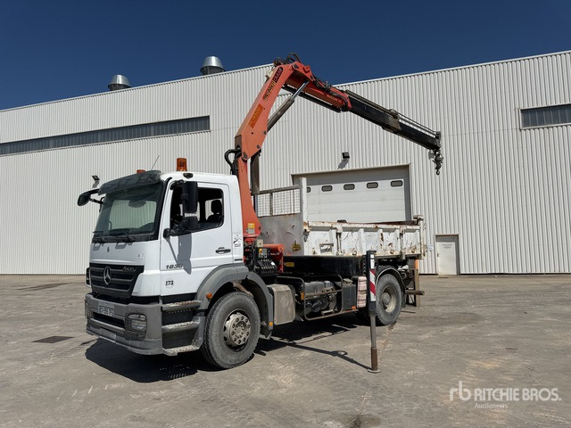 2008 Mercedes Axor 1833 2008 Palfinger PK15500 6100 kg ... Dump Truck with Crane - Tippbil, Kranbil: bilde 3 2008 Mercedes Axor 1833 2008 Palfinger PK15500 6100 kg ... Dump Truck with Crane - Tippbil, Kranbil: bilde 3
