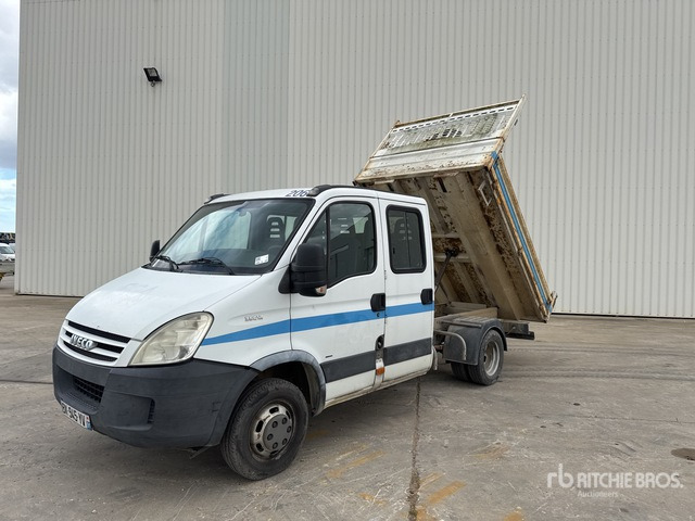 2009 Iveco Daily 35C12 Camion Benne S/A Dump Truck - Varebil med tipp, Varebil med dobbelt førerhus: bilde 2 2009 Iveco Daily 35C12 Camion Benne S/A Dump Truck - Varebil med tipp, Varebil med dobbelt førerhus: bilde 2