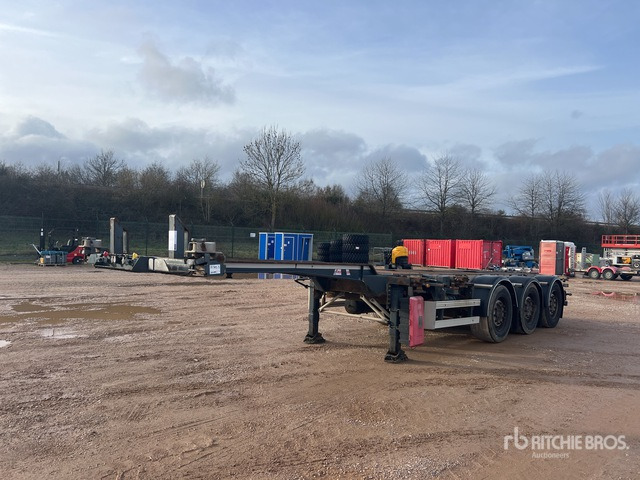 2011 Fruehauf T38NOTM2AEA Tri/A Extendable Semi-Remorque ... Container Trailer - Container-transport/ Vekselflak tilhenger: bilde 1 2011 Fruehauf T38NOTM2AEA Tri/A Extendable Semi-Remorque ... Container Trailer - Container-transport/ Vekselflak tilhenger: bilde 1