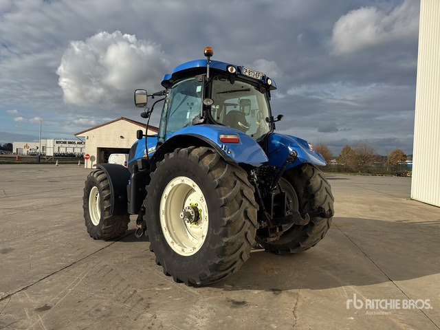 2012 New Holland T7.210 sw 4x4 Tracteur Agricole 4WD Tractor - Traktor: bilde 2 2012 New Holland T7.210 sw 4x4 Tracteur Agricole 4WD Tractor - Traktor: bilde 2
