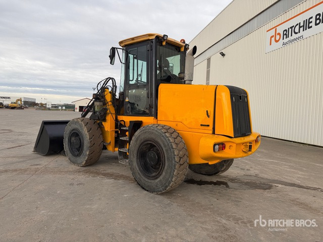 2013 JCB 411 Chargeuse Sur Pneus Wheel Loader - Hjullaster: bilde 3 2013 JCB 411 Chargeuse Sur Pneus Wheel Loader - Hjullaster: bilde 3