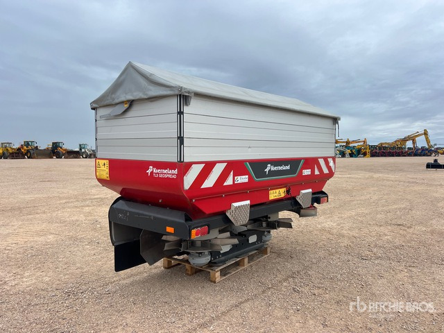2017 Kverneland Exacta TLX 3900 Geospread 36 m 3-Point 3900 L Epandeur A ... Fertilizer Spreader - Gjødselspreder: bilde 4 2017 Kverneland Exacta TLX 3900 Geospread 36 m 3-Point 3900 L Epandeur A ... Fertilizer Spreader - Gjødselspreder: bilde 4