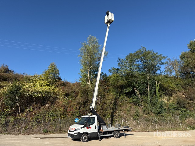 2019 Iveco Daily 2018 Klubb KT48 16 m on 4x2 Cam ... Bucket Truck - Billift: bilde 3 2019 Iveco Daily 2018 Klubb KT48 16 m on 4x2 Cam ... Bucket Truck - Billift: bilde 3