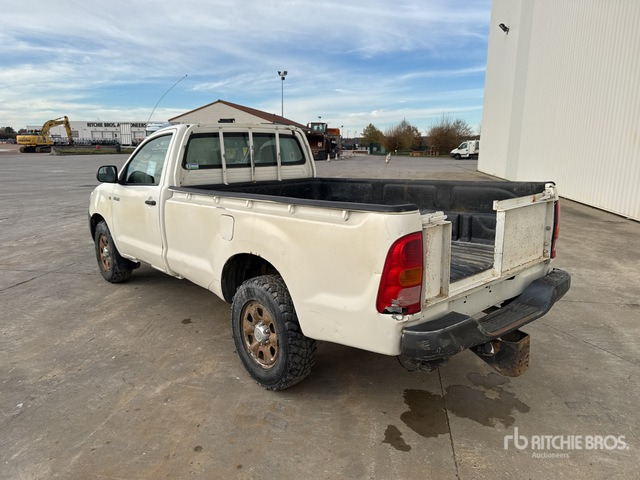 2010 Toyota Hilux Cuv Carb Vehicule Utilitaire Cargo Van - Varebil: bilde 3 2010 Toyota Hilux Cuv Carb Vehicule Utilitaire Cargo Van - Varebil: bilde 3