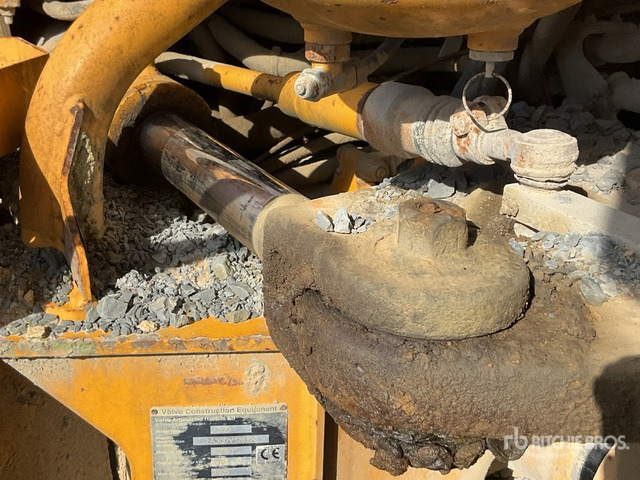 2005 Volvo A30D 6x6. Articulated Dump Truck - Rammestyrt dumper: bilde 5 2005 Volvo A30D 6x6. Articulated Dump Truck - Rammestyrt dumper: bilde 5