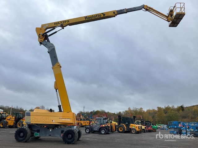 2009 Haulotte HA32PX 4WD Diesel Articulating Boom Lift - Bomlift: bilde 1 2009 Haulotte HA32PX 4WD Diesel Articulating Boom Lift - Bomlift: bilde 1
