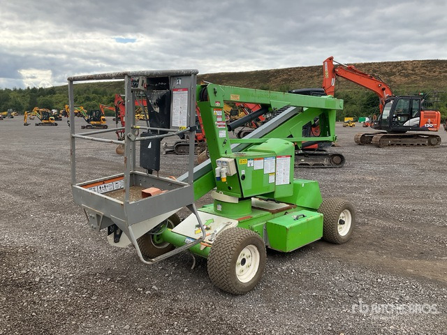 2015 Nifty-Lift HR12NDE 2WD Hybrid Articulating Boom Lift - Bomlift: bilde 4 2015 Nifty-Lift HR12NDE 2WD Hybrid Articulating Boom Lift - Bomlift: bilde 4
