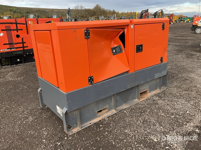 2016 Atlas Copco QAS40 40 kVA Skid-Mounted Generator Set - Elektrisk generator: bilde 2 2016 Atlas Copco QAS40 40 kVA Skid-Mounted Generator Set - Elektrisk generator: bilde 2