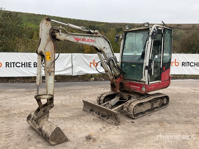 2018 Takeuchi TB230 Mini Excavator: <6.6t - Minigraver: bilde 2 2018 Takeuchi TB230 Mini Excavator: <6.6t - Minigraver: bilde 2