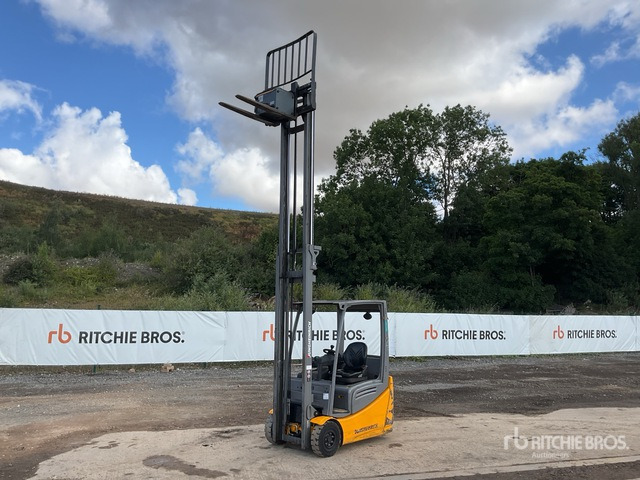 2019 Jungheinrich EFG216K 1600 kg 3 Wheel Electric Forklift - El-truck: bilde 2 2019 Jungheinrich EFG216K 1600 kg 3 Wheel Electric Forklift - El-truck: bilde 2