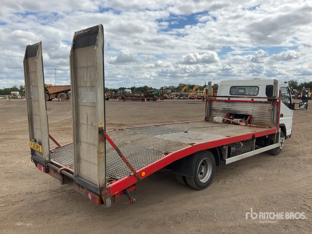 2021 Mitsubishi Canter 4x2 Flatbed Truck - Planbil: bilde 3 2021 Mitsubishi Canter 4x2 Flatbed Truck - Planbil: bilde 3