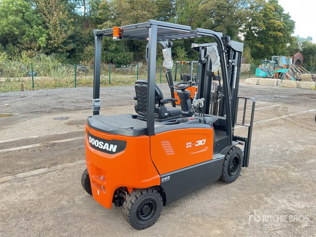 2023 Doosan B30X-7 PLUS 2023 Doosan B30X-7 PLUS 3000 kg Electric Forklift (Unused) Electric Forklift - El-truck: bilde 3 2023 Doosan B30X-7 PLUS 2023 Doosan B30X-7 PLUS 3000 kg Electric Forklift (Unused) Electric Forklift - El-truck: bilde 3