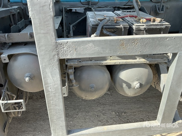 2007 Volvo FM400 6x4 Mixer Truck - Betongbil: bilde 4 2007 Volvo FM400 6x4 Mixer Truck - Betongbil: bilde 4